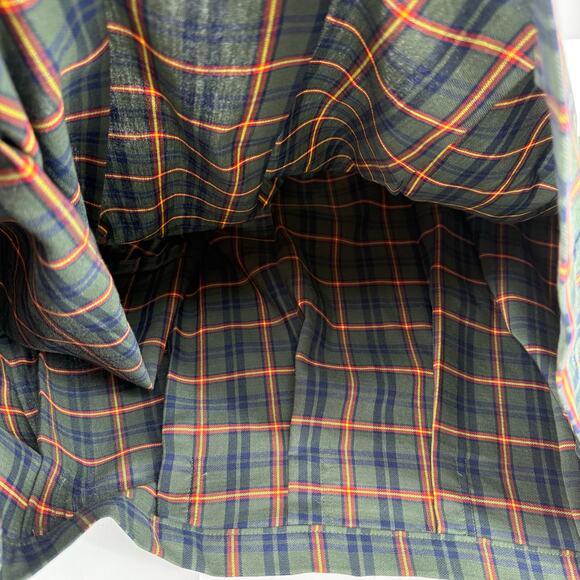 ASOS Design Curve Plaid Pleated Skirt Green Navy Size 24 Dark Academia Preppy - Picture 15 of 16